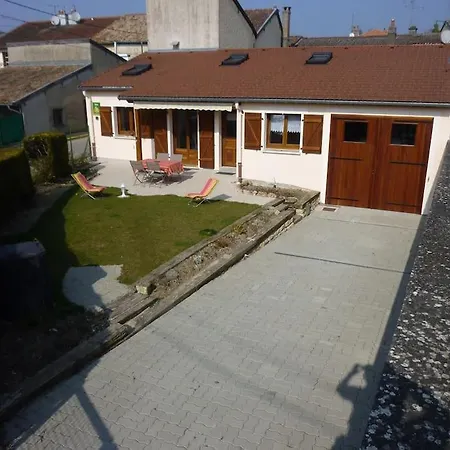 Le De Jules En Meuse A Pres De Madine Holiday home