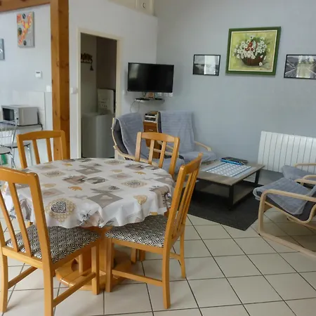 Le De Jules En Meuse A Pres De Madine Holiday home Vignot